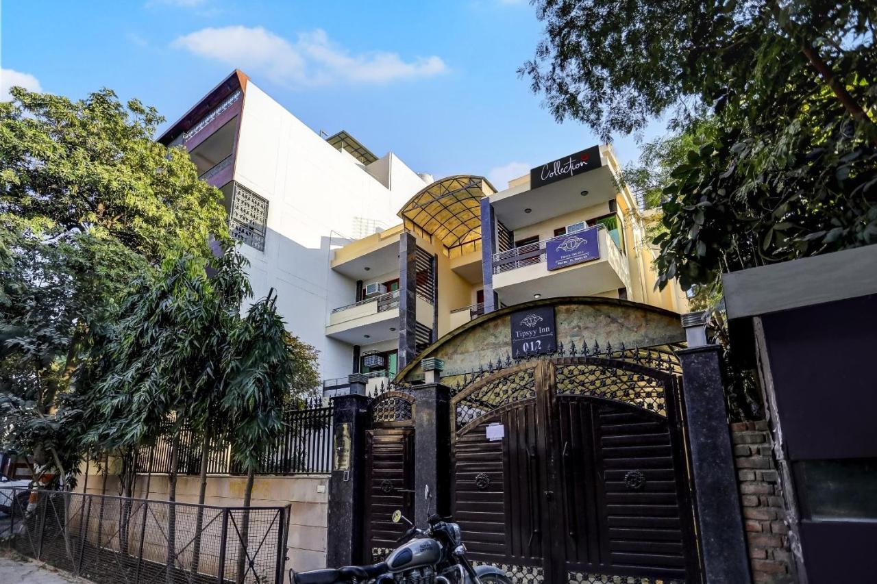 Capital O Uk House Residency Hotell Gurgaon Exteriör bild